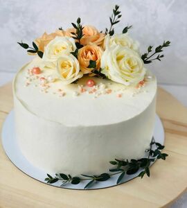 Торт с живыми цветами №504901