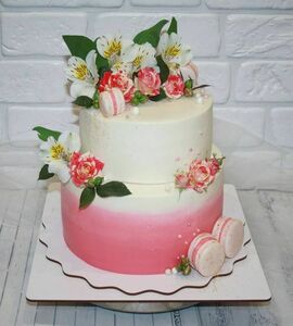 Торт с живыми цветами №504911