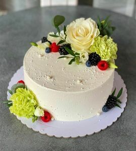 Торт с живыми цветами №504947