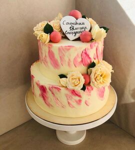 Торт женщине с цветами №125806