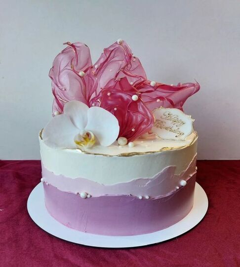 Торт женщине с цветами №125814