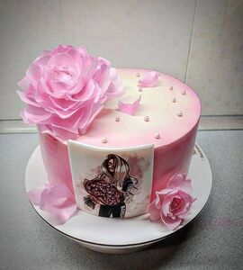 Торт женщине с цветами №125817