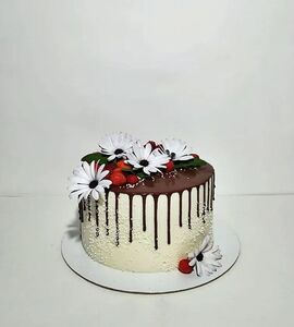 Торт женщине с цветами №125821